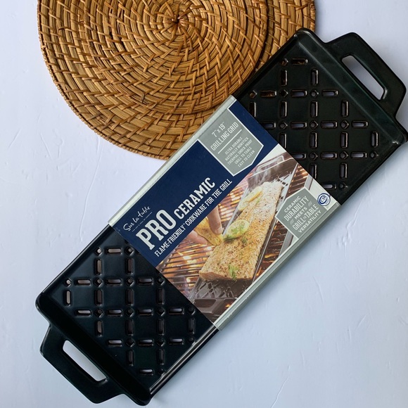 Sur La Table Other - NWT Sur La Table Pro Ceramic Grilling Grid 7x19
